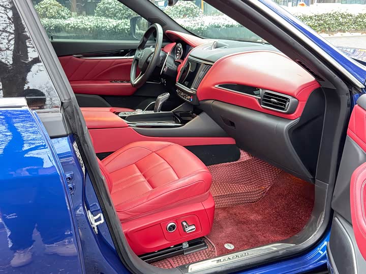 Maserati Levante 2022 2022款 3.0T Modena