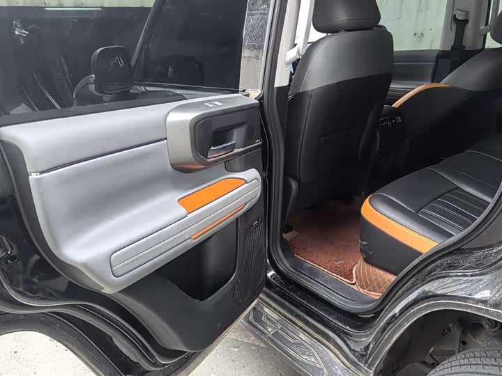 BAIC Beijing BJ40 2024 2024款 2.0T 全新城市猎人版 侠客型