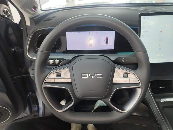 BYD Sea Lion 07 DM-i Hybrid 2025 2025款 150 领航+版