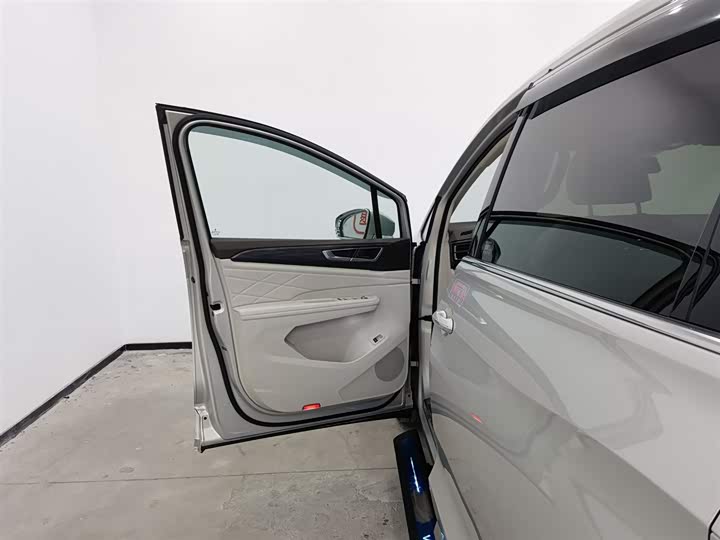 Volkswagen Viloran 2024 2024款 380TSI 旗舰版