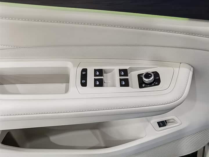 Volkswagen Viloran 2024 2024款 380TSI 旗舰版