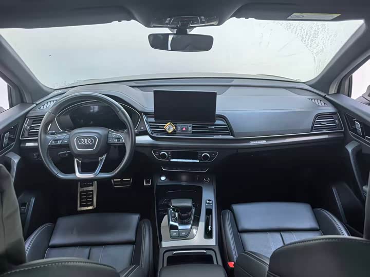 Audi Q5L 2025 2025款 40 TFSI 豪华动感型