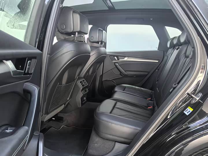 Audi Q5L 2025 2025款 40 TFSI 豪华动感型