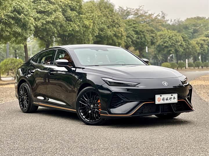 Changan UNI-V 2025 2025款 第三代 2.0T 劲擎型