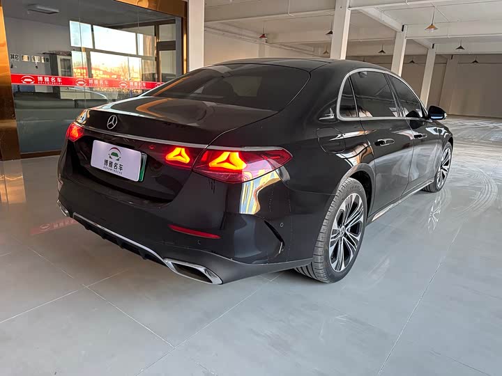 Mercedes-Benz E-Class Hybrid 2024 2024款 E 350 e L 插电式混合动力轿车