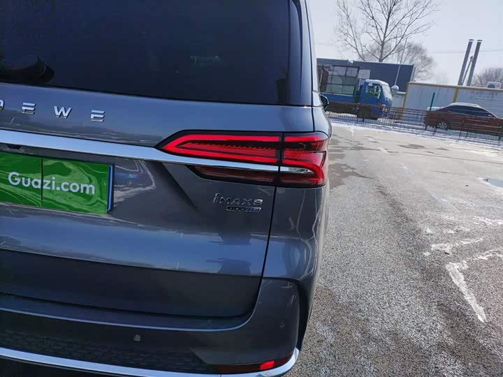 Roewe iMax 8 2023 2023款 400TGI 优享版