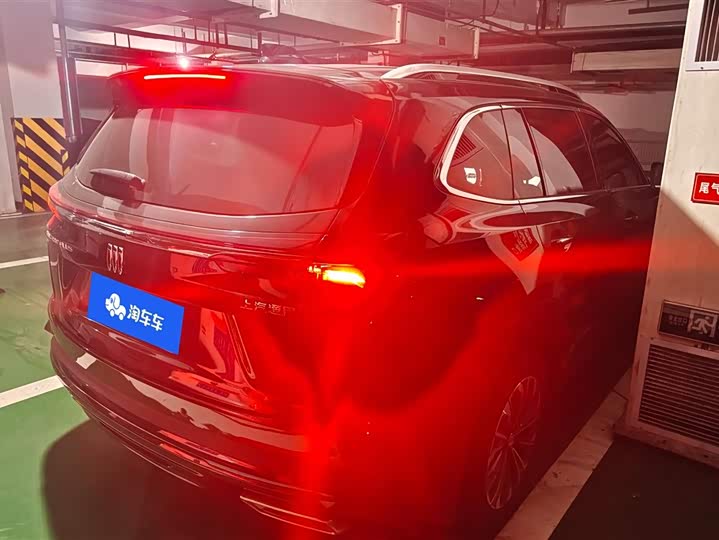 Buick Envision Plus 2025 2025款 昂科威Plus 28T 四驱白金版