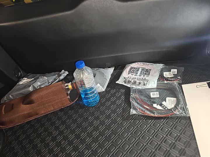 Buick Envision Plus 2025 2025款 昂科威Plus 28T 四驱白金版