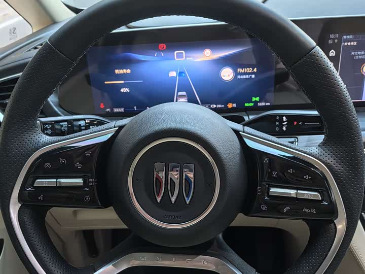 Buick GL8 Hybrid 2025 2025款 陆尚 智享版 7座