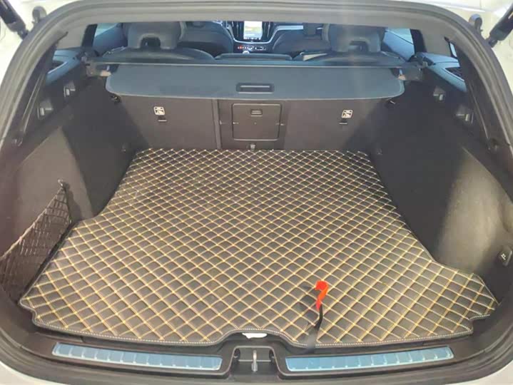 Volvo V60 2024 2024款 B5 智远运动版