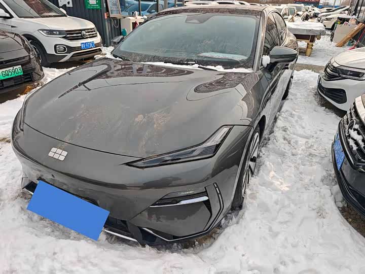 Geely Galaxy E8 2025 2025款 575km 启航智驾版