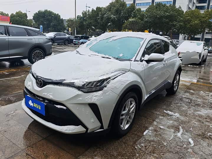 Toyota C-HR 2022 2022款 2.0L 领先版
