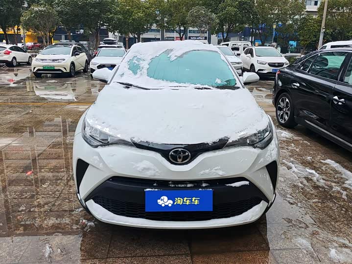 Toyota C-HR 2022 2022款 2.0L 领先版