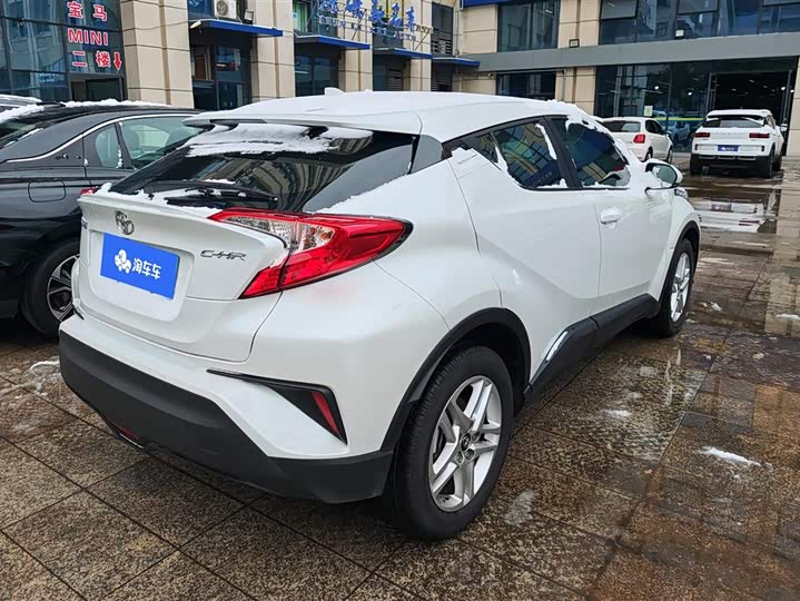 Toyota C-HR 2022 2022款 2.0L 领先版