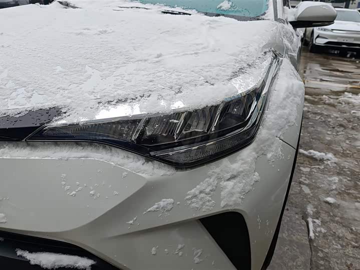 Toyota C-HR 2022 2022款 2.0L 领先版