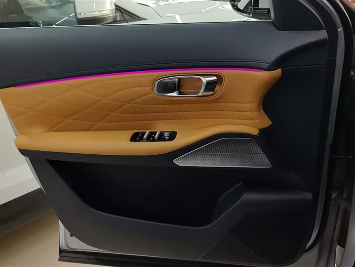 Geely Galaxy Starship 7 2025 2025款 120km 领航版