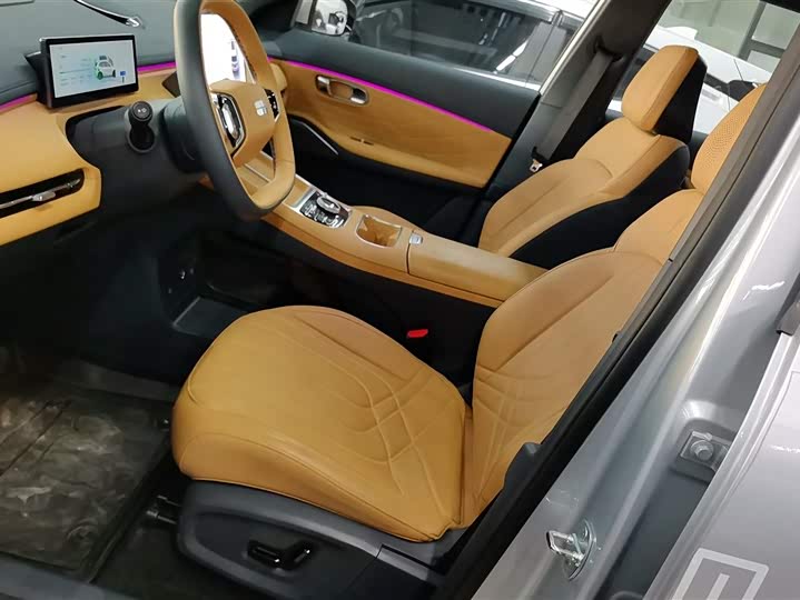 Geely Galaxy Starship 7 2025 2025款 120km 领航版