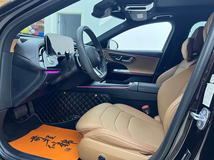 Mercedes-Benz E-Class Hybrid 2024 2024款 E 350 e L 插电式混合动力运动轿车