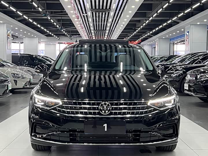 Volkswagen Magotan 2025 2025款 众享款 330TSI DSG豪华型