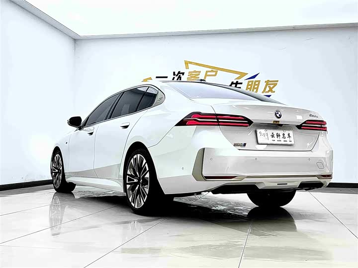 BMW 5 Series 2025 2025款 530Li 尊享型 豪华套装