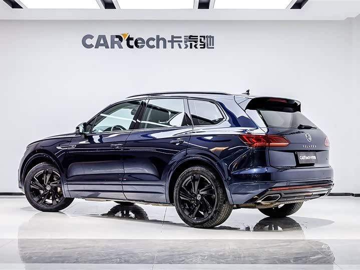 Volkswagen Touareg 2022 2022款 3.0TSI 锐享版 曜黑运动套装