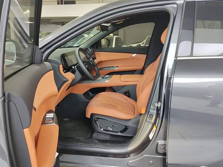 Changan CS75 Plus 2025 2025款 第四代 1.5T 新蓝鲸 智慧尊享型