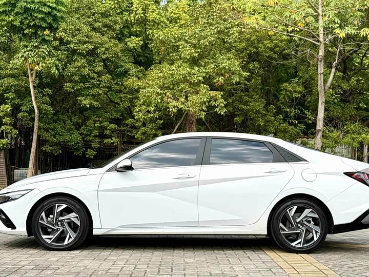 Hyundai Elantra N line 2023 2023款 1.5L CVT GLX精英版