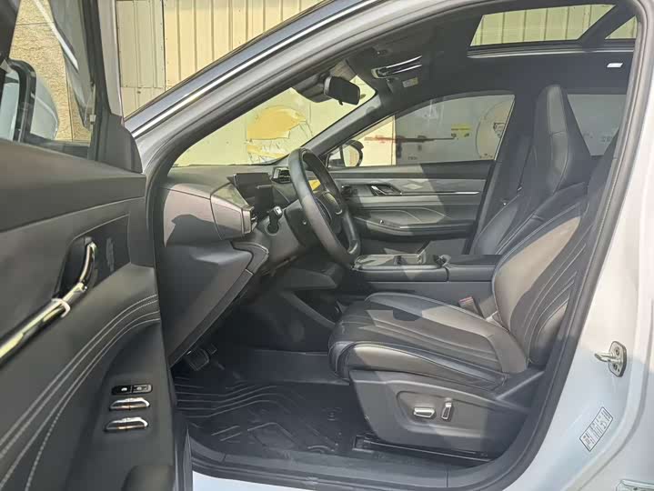 Dongfeng Aeolus L7 2024 2024款 110 Pro