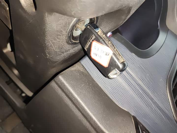 Dongfeng Forthing Lingzhi M5 2025 2025款 M5 1.5T 长轴基本型 7座