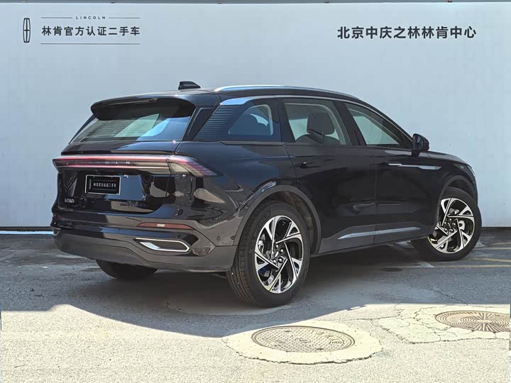 Lincoln Nautilus 2023 2023款 2.0T 四驱尊逸混动版