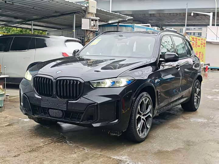 2026 BMW X5