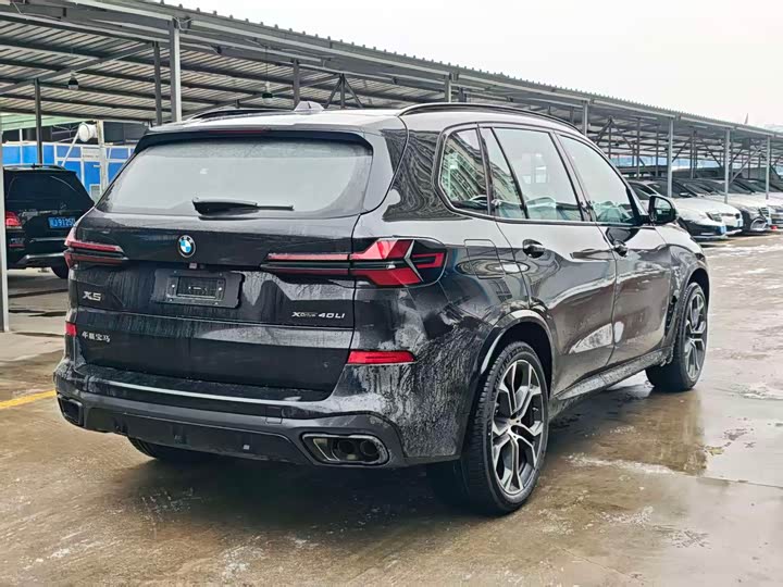 2026 BMW X5