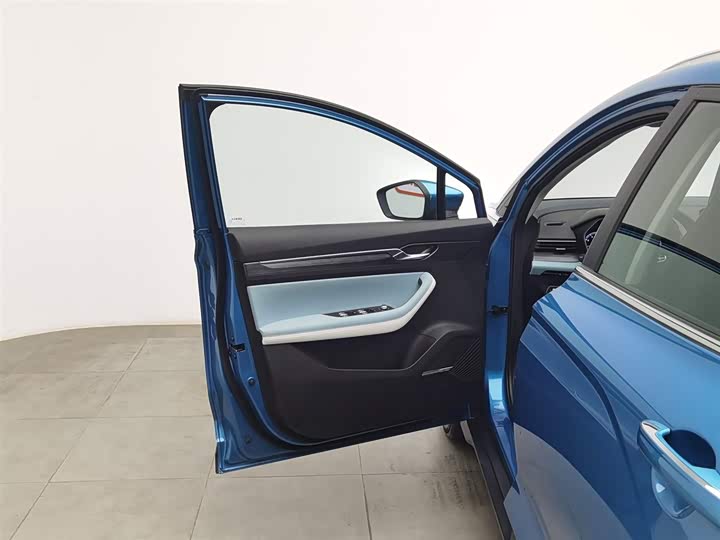 Geely Emgrand GS 2022 2022款 1.4T CVT跨界玩家版