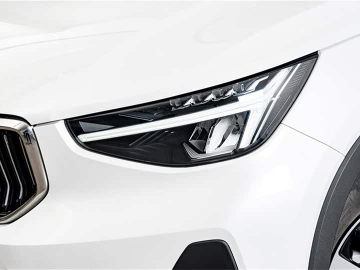Volvo XC40 2025 2025款 B3 智远豪华版