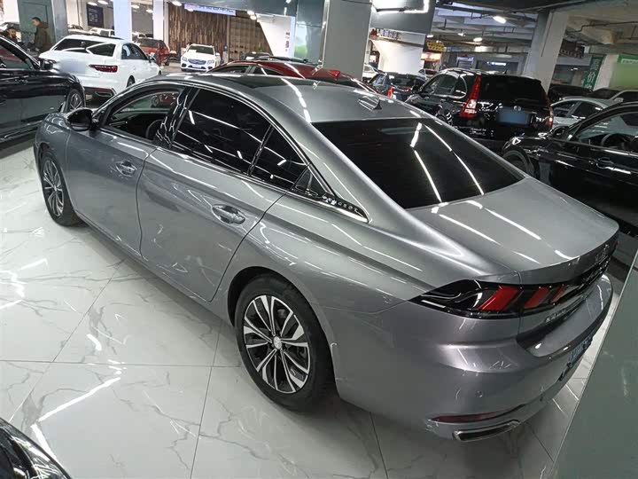 Peugeot 508 2022 2022款 508L 360THP PureTech 驾趣版