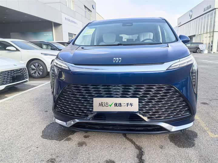 Buick GL8 Century 2025 2025款 2.0T 七座蕴世版