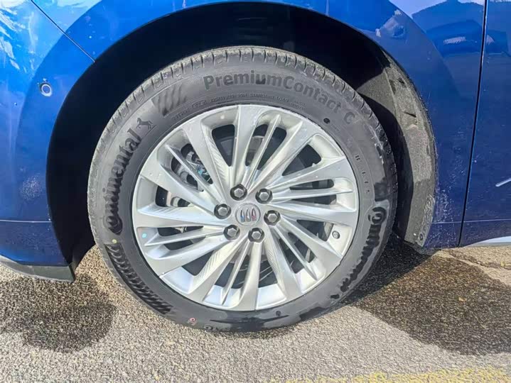 Buick GL8 Century 2025 2025款 2.0T 七座蕴世版