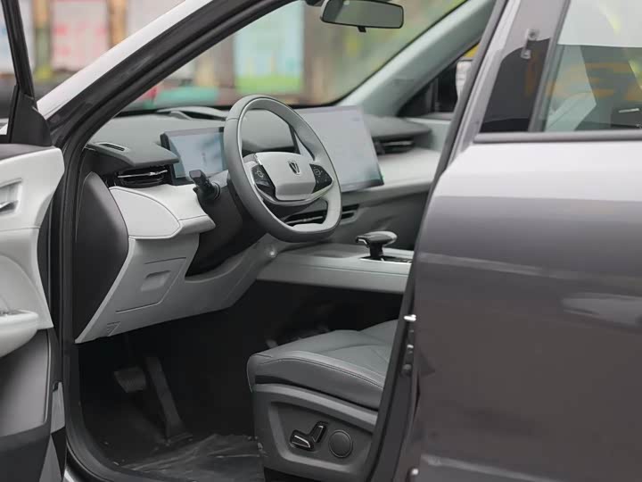 Changan UNI-Z Hybrid 2025 2025款 智慧新蓝鲸 125km 战舰版