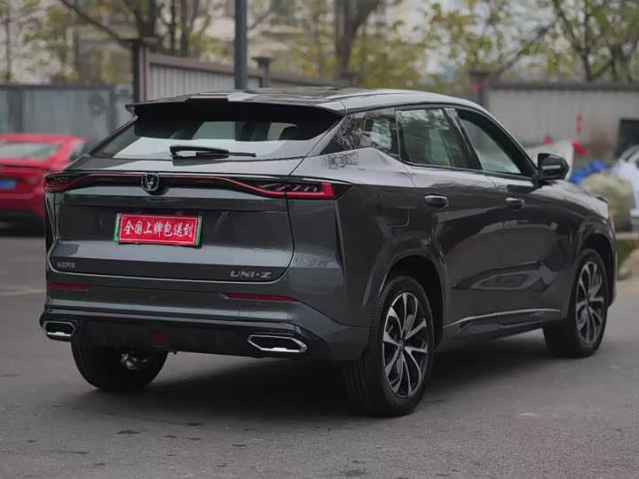 Changan UNI-Z Hybrid 2025 2025款 智慧新蓝鲸 125km 战舰版