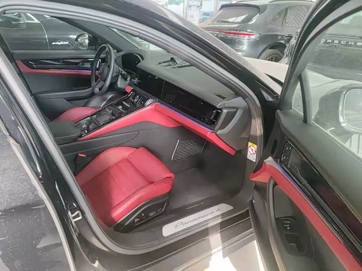 Porsche Panamera 2024 2024款 Panamera 4 行政加长版 2.9T