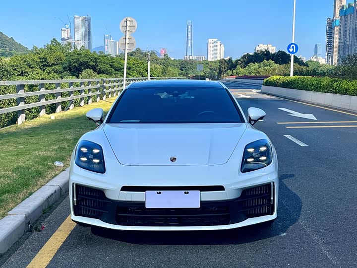 Porsche Panamera 2024 2024款 Panamera 行政加长版 2.9T
