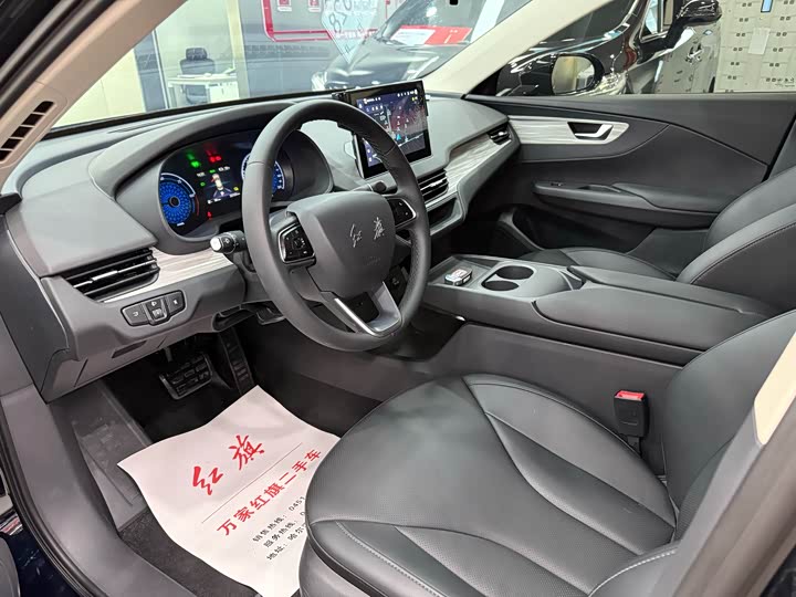 Hongqi E-QM5 2025 2025款 500km 出行版