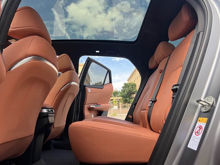 Changan Qiyuan (Nevo) E07 2025 2025款 纯电 四驱 90kWh Ultra高性能版