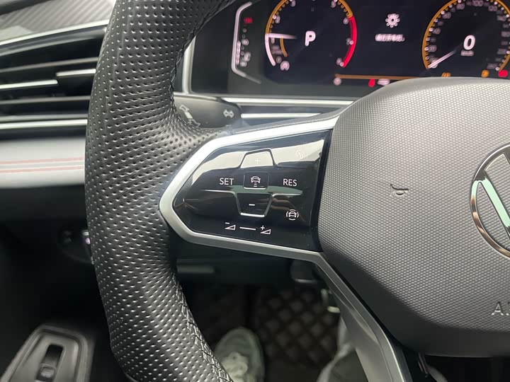 Volkswagen Tiguan X 2022 2022款 330TSI 两驱越享版