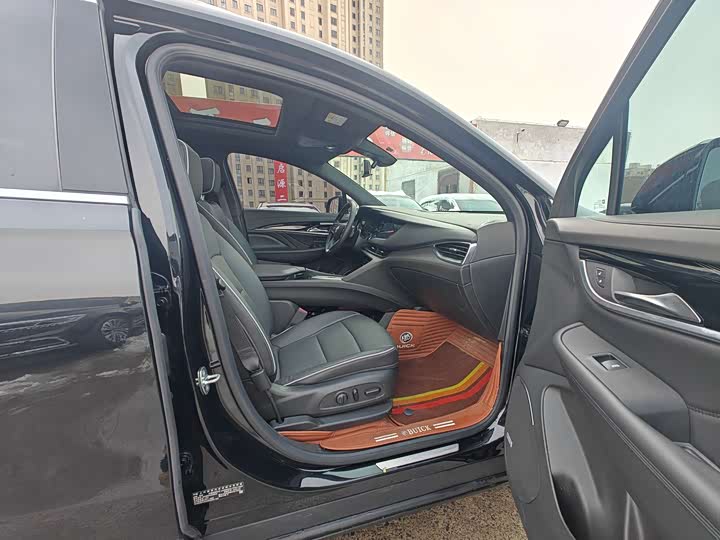 Buick Enclave 2022 2022款 652T 四驱尊享旗舰型 6座