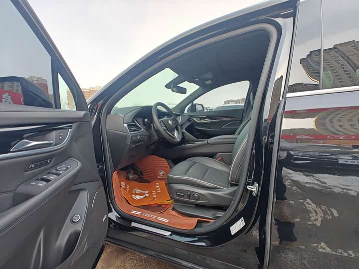 Buick Enclave 2022 2022款 652T 四驱尊享旗舰型 6座