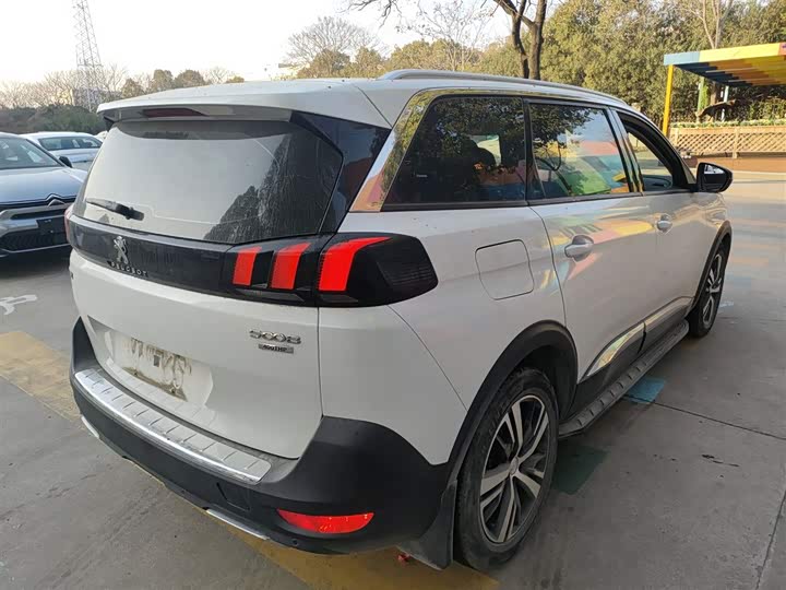 Peugeot 5008 2021 2021款 400THP 5座实力版