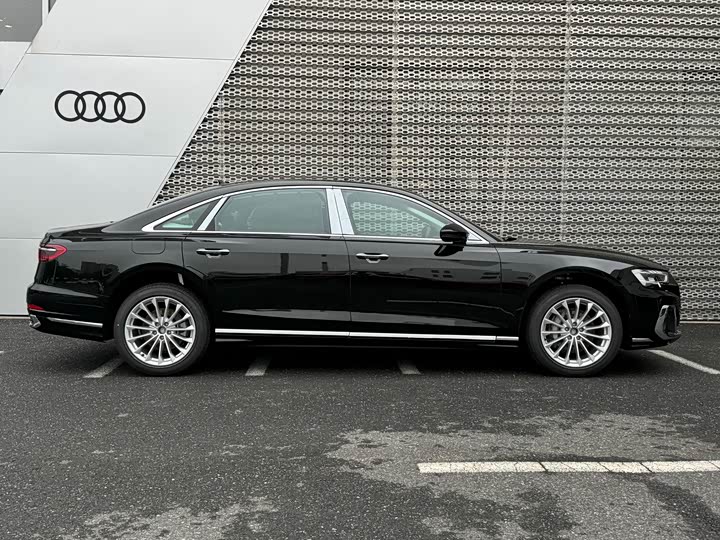Audi A8 2025 2025款 A8L 45 TFSI quattro 豪华型