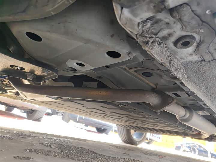 Geely Galaxy L7 2025 2025款 EM-i 115km 探索+版