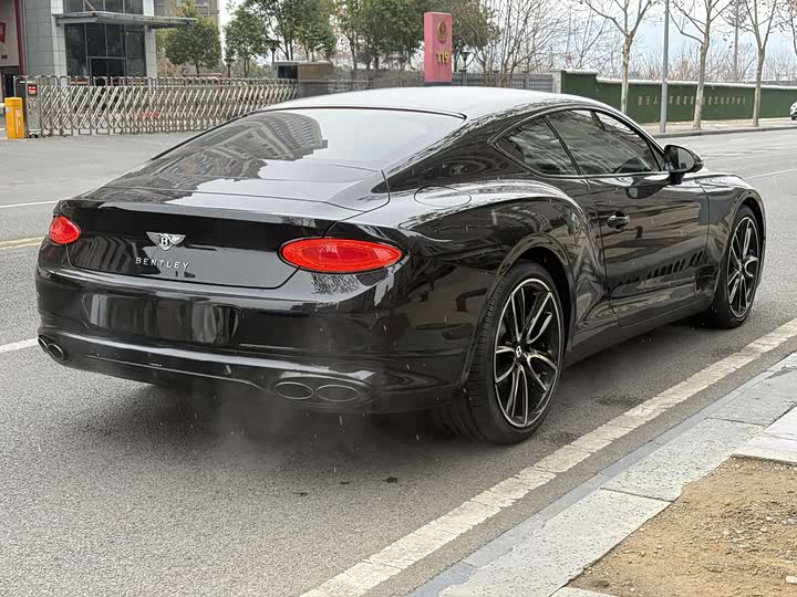 2024 Bentley Continental GT